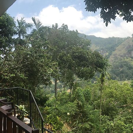Raveena Guest House เอลลา ภายนอก รูปภาพ