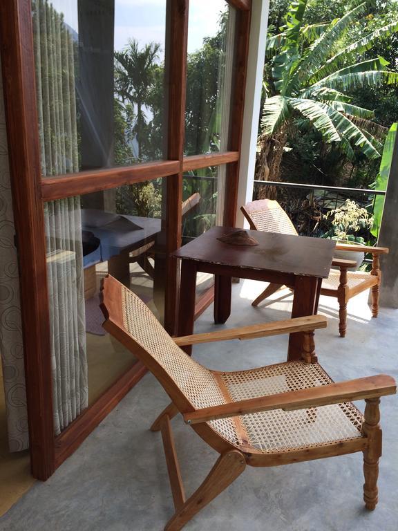 Raveena Guest House เอลลา ภายนอก รูปภาพ