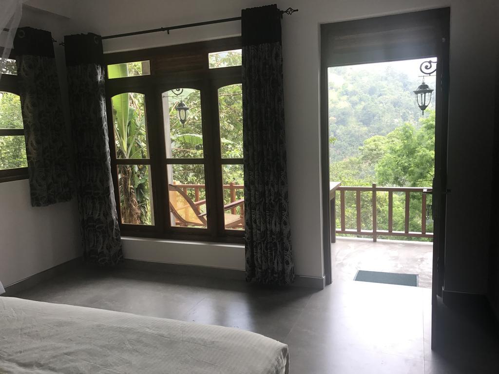 Raveena Guest House เอลลา ภายนอก รูปภาพ