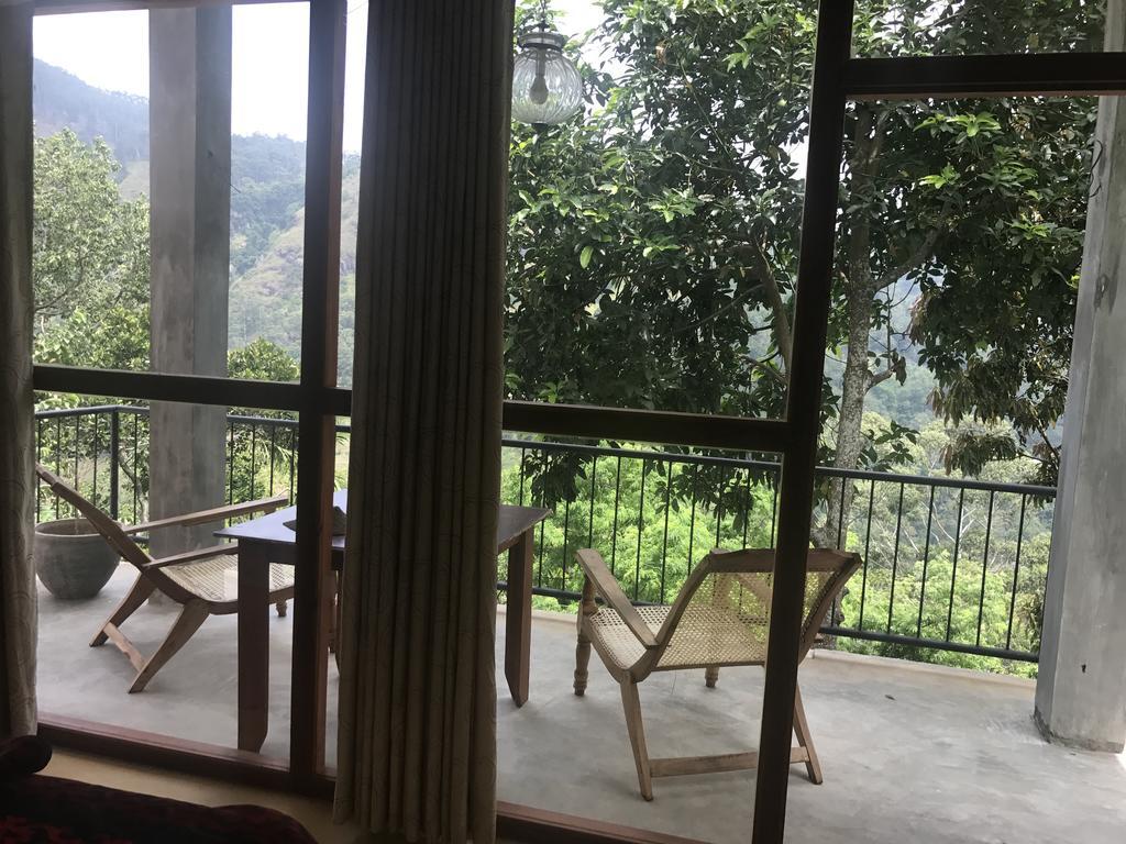 Raveena Guest House เอลลา ภายนอก รูปภาพ