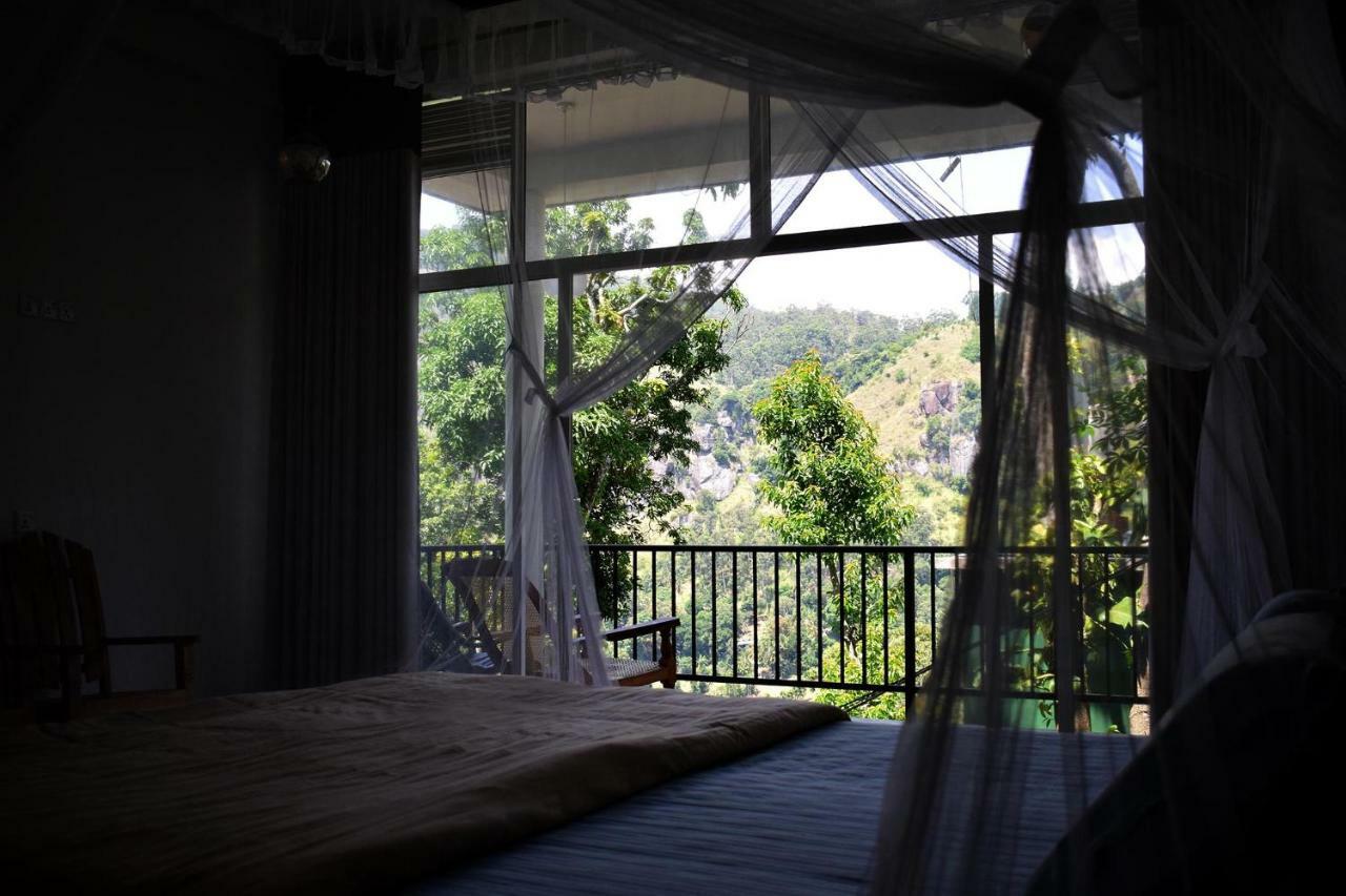 Raveena Guest House เอลลา ภายนอก รูปภาพ